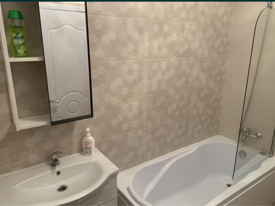 Proprietar inchiriez ap. 2 camere Bucium Confort