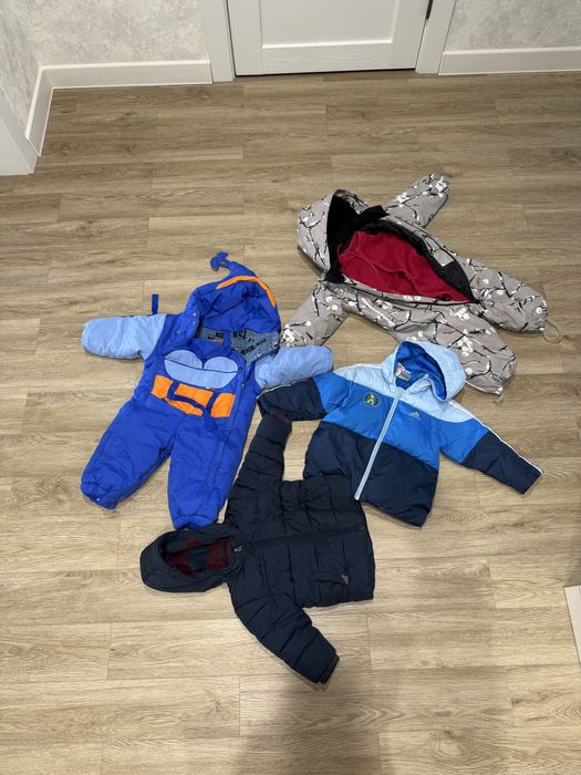 Продам Детские вещи.