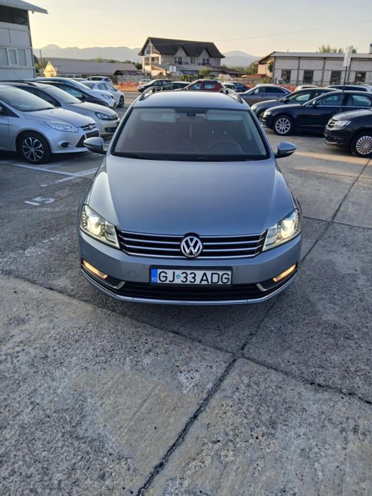 VW Passat b7 Exclusive 2.0  TDI 2012 Bi-xenon adaptive ,navi,camera m.