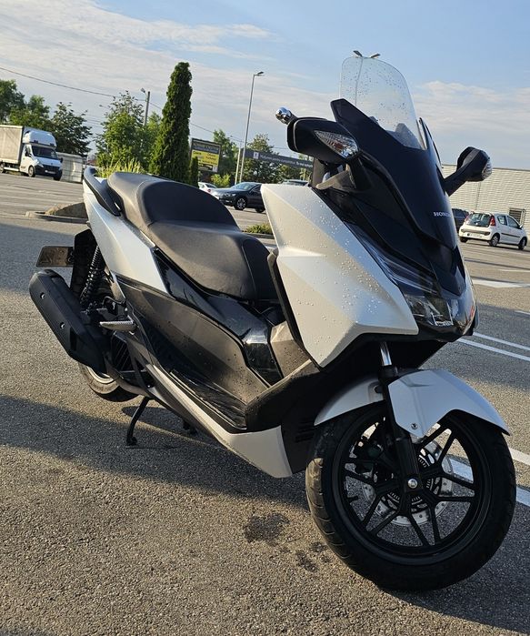 Honda Forza 125 cât. B