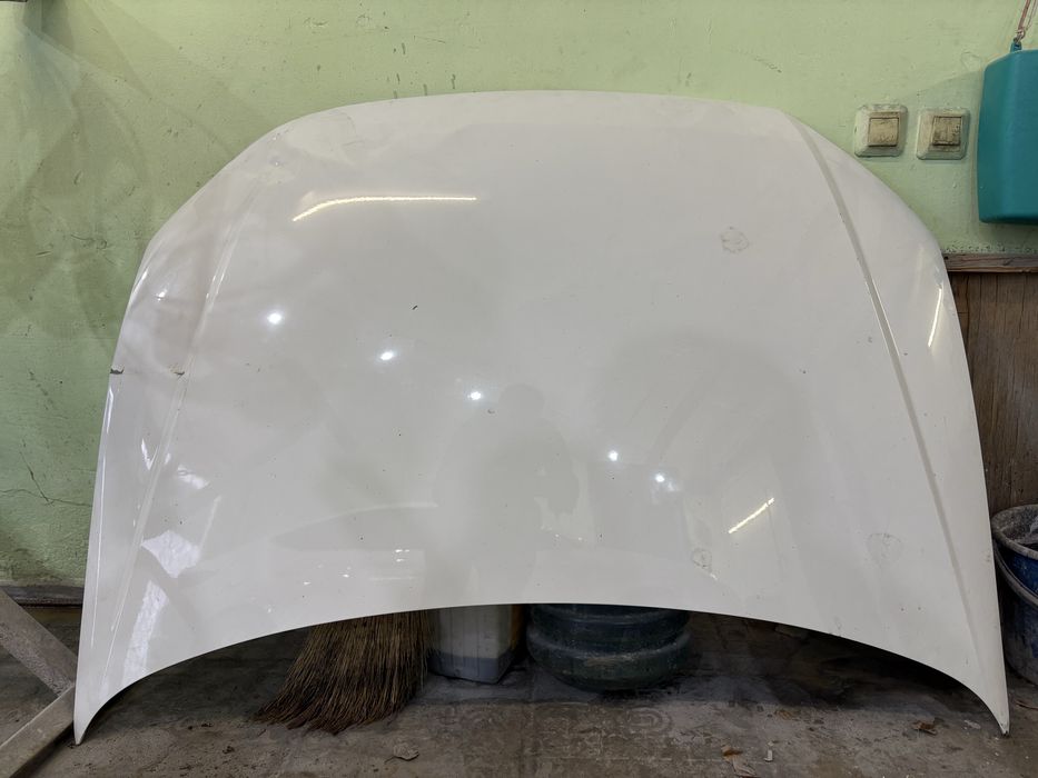 Капот фольсваген поло