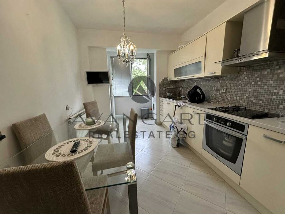 Продава се Тристаен апартамент в Пловдив, Кършияка - 82 кв.м за 1799 €/кв.м - Снимка #4