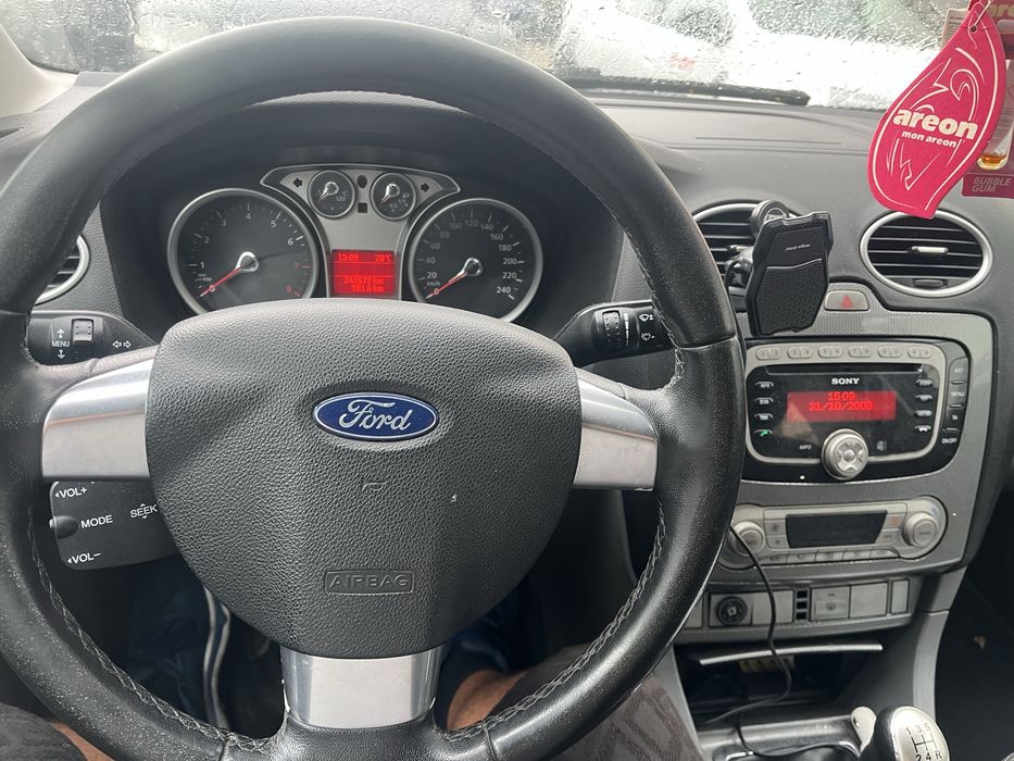 Ford focus benzina 2009