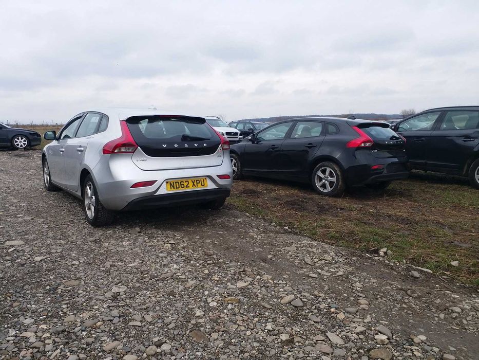 Fata Completa Volvo V40 II Model Fabricatie 2012-2016