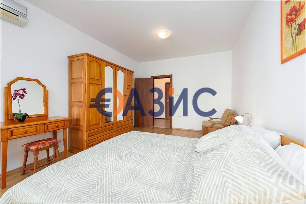 Продава се Двустаен апартамент в к.к. Слънчев бряг - 92 кв.м за 1022 €/кв.м - Снимка #4