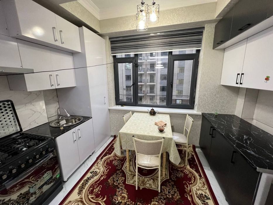 Сдается 3 комнатная квартира в новостройке за 600