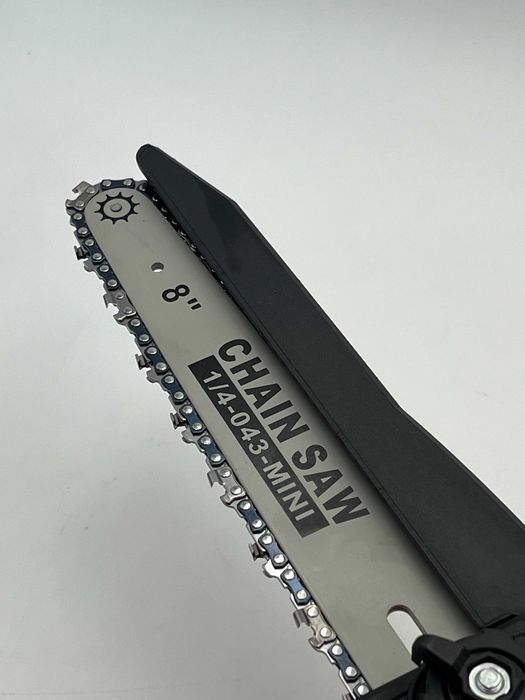 Цепная пила Ubay UB-208BL | АКБ 20 В | 8 и 10 дюймов | 2 аккумулятора