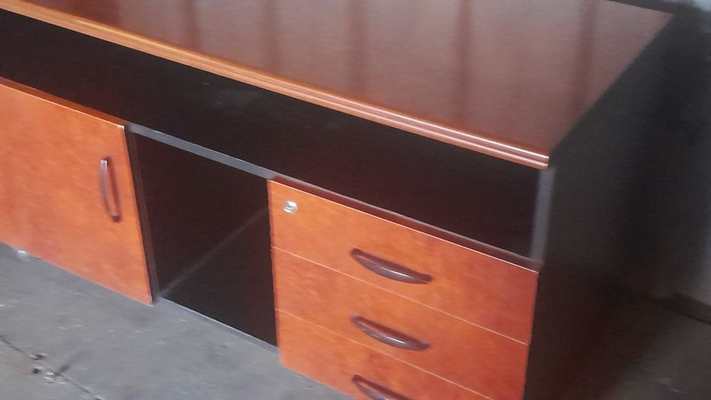 Продам тумба в отличном состоянии