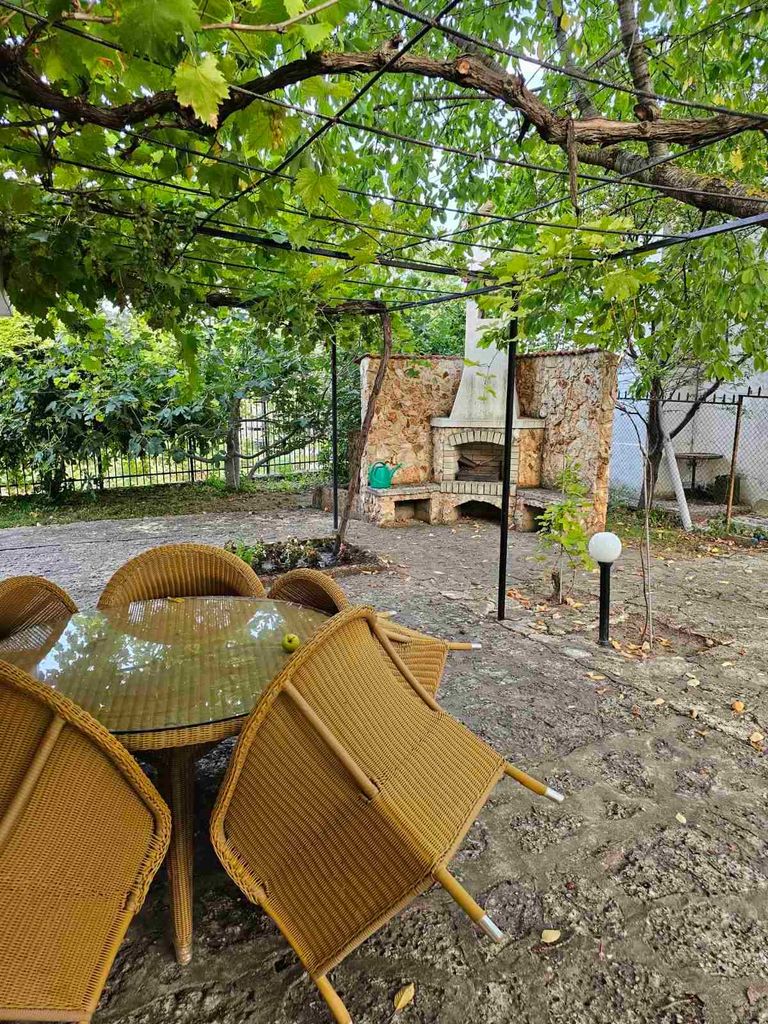 Продава се Къща в Балчик - 290 кв.м за 863 €/кв.м - Снимка #1