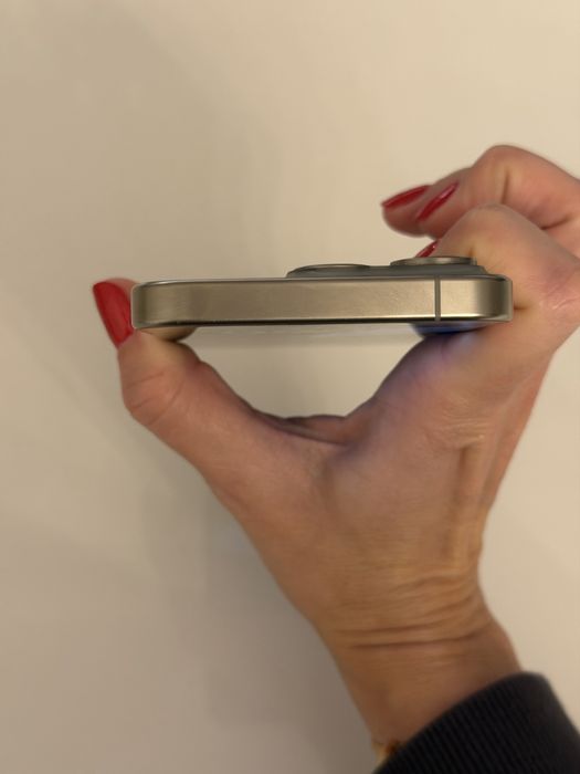 Iphone 15 Pro- Natural Titanium 256 GB