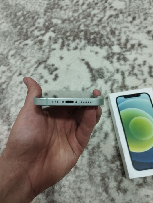 Iphone 12 / 128Gb / 76% / ochilmagan