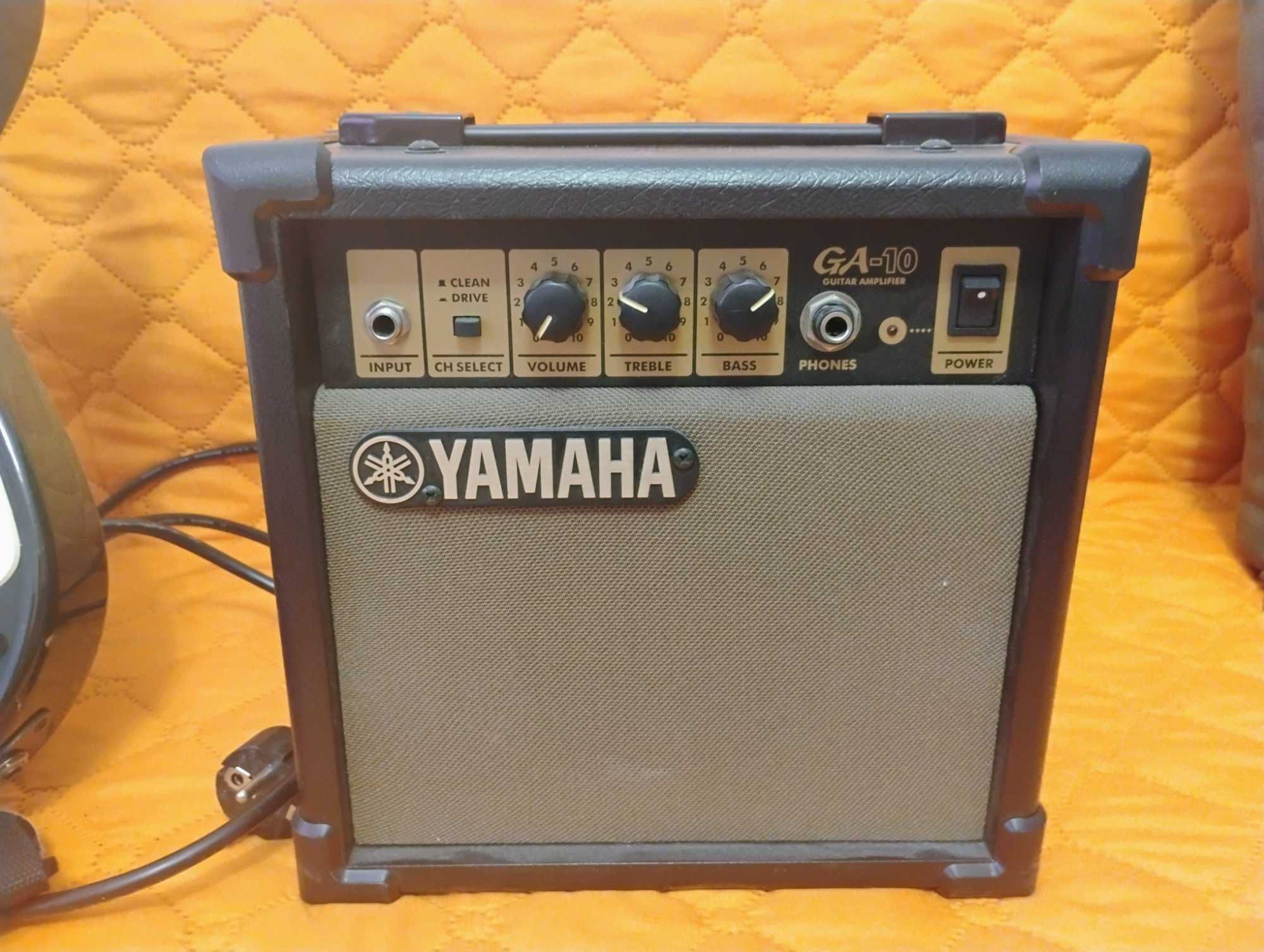 Електрическа китара Yamaha с усилвател (кубе)