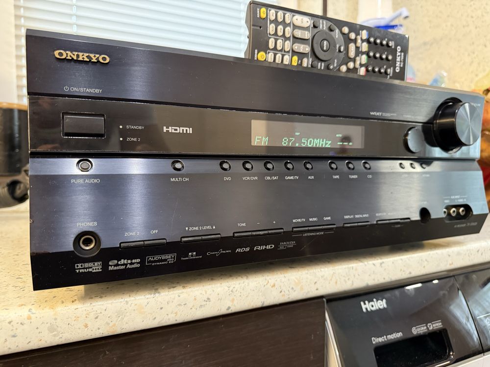 Onkyo TX-SR 606 многоканален ресивър