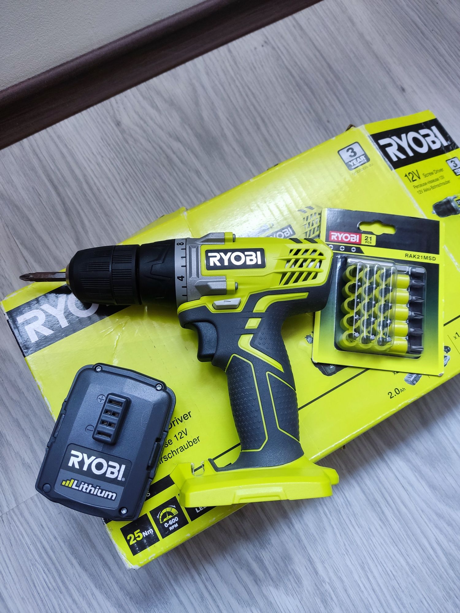 RYOBI 12 V 2.0Ah