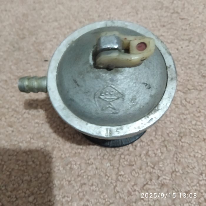 Редуктор на газбалон бытовой