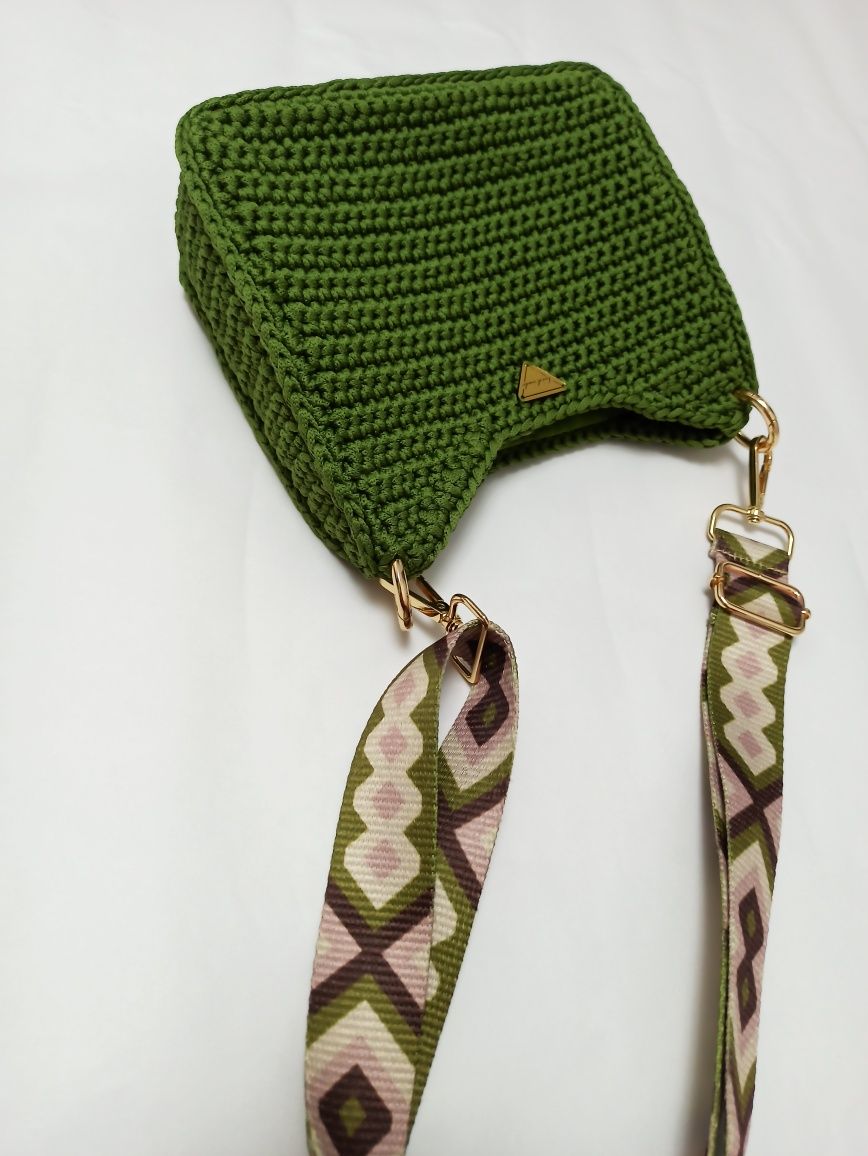 Вязанная сумка из полиэфирного шнура