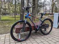 Велосипед AXIS 700 MD (рама 17.5, колеса 28", 21 скорость)