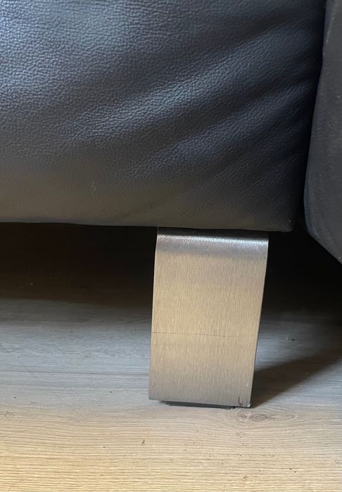 Ъглов кожен диван*БЕЗПЛАТНА ДОСТАВКА за цяла България*