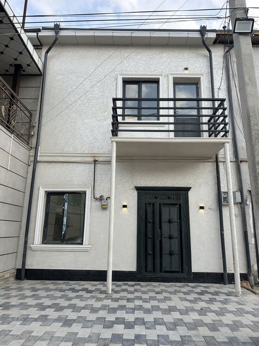 100кв уй сотилади