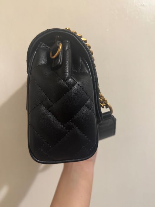 Чанта GUESS черна с дълга дръжка