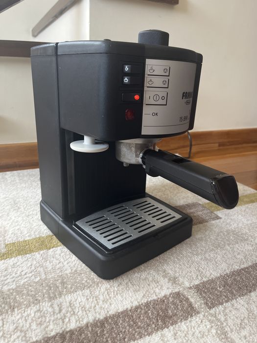 Expressor DeLonghi Treviso-Italia, 15 bar