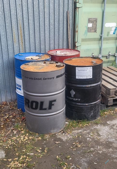 Металлические бочки 200л.