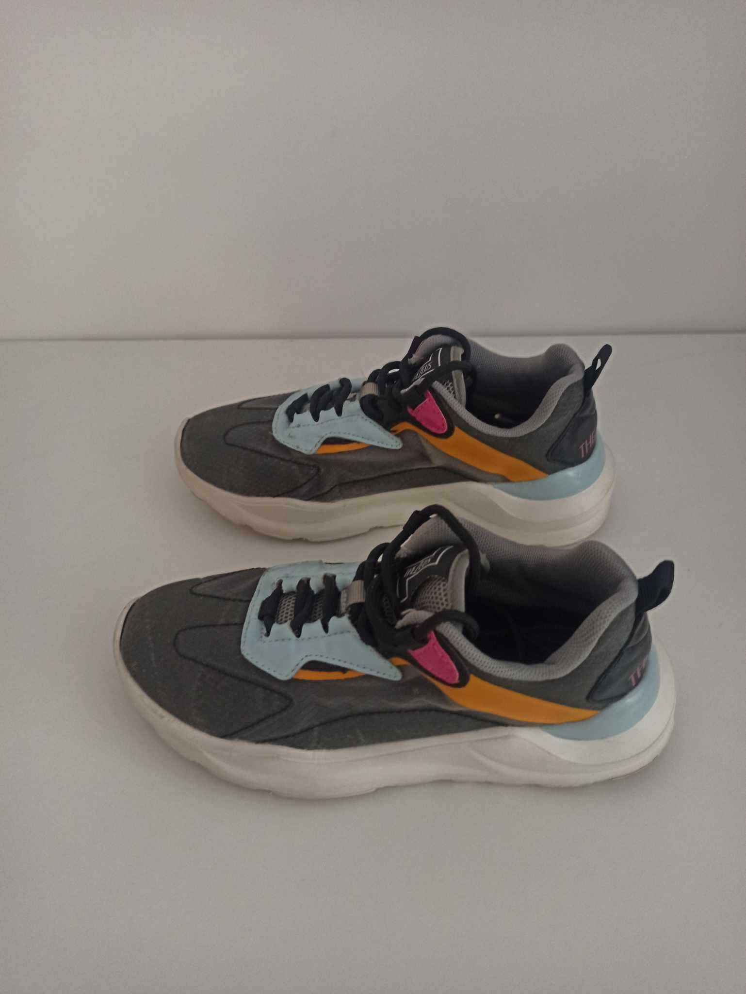 TheZeus sneakers, pantofi sport nr 36, adidasi, incaltari