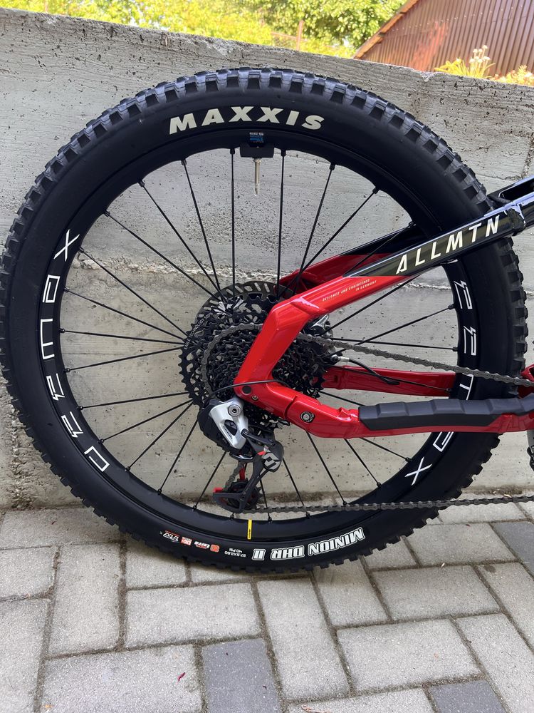 Haibike plus Ktm egal Love