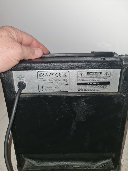 Boxa activa pentru chitara 15w Qtx PGA 101