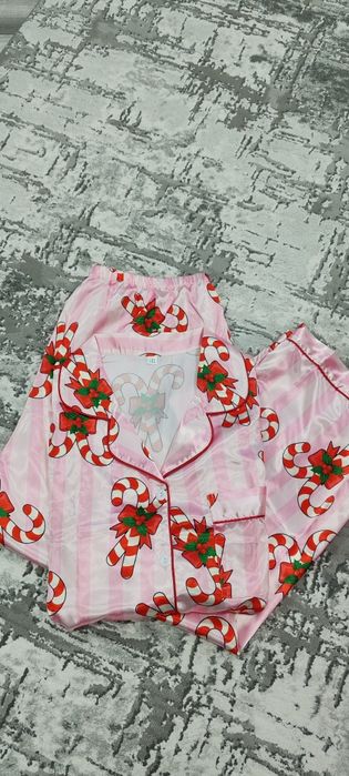 Set de pijamale din satin , damă mărime mare