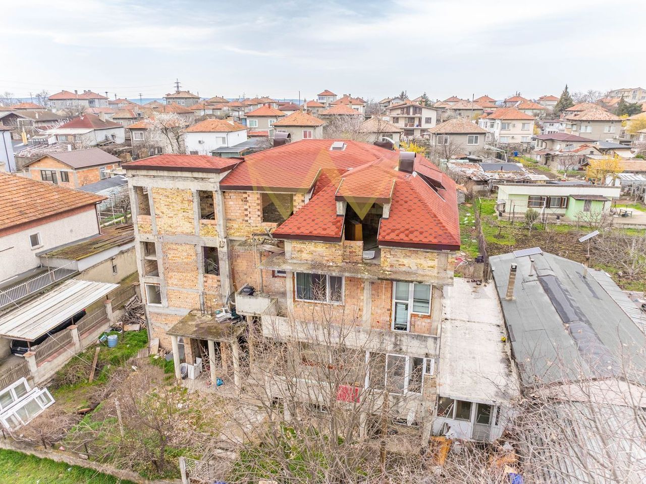 Продава се Къща в с. Тополи, Област Варна - 600 кв.м за 800 €/кв.м - Снимка #5