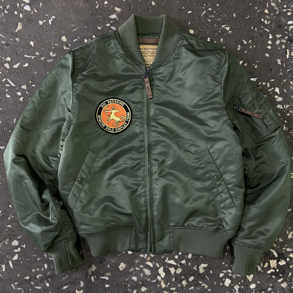 Оригинальный бомбер Alpha Industries