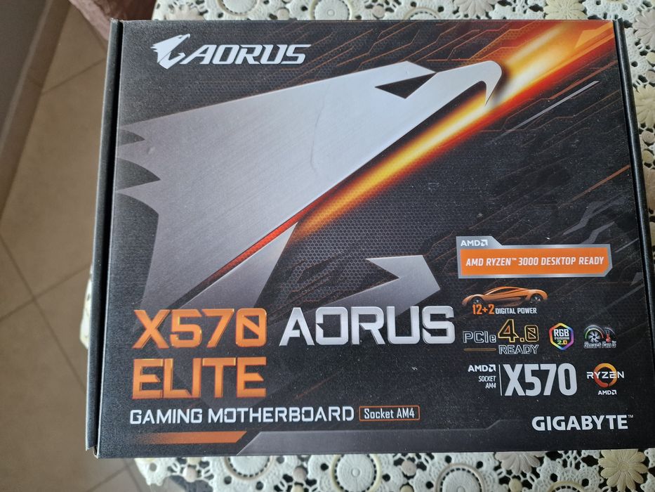 Дънна платка x570 Aorus Elite