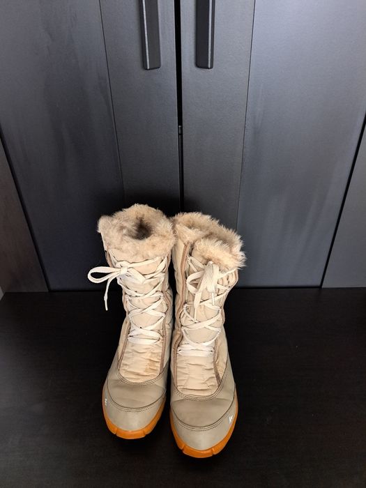 Cizme Decathlon impermeabile cu blăniță