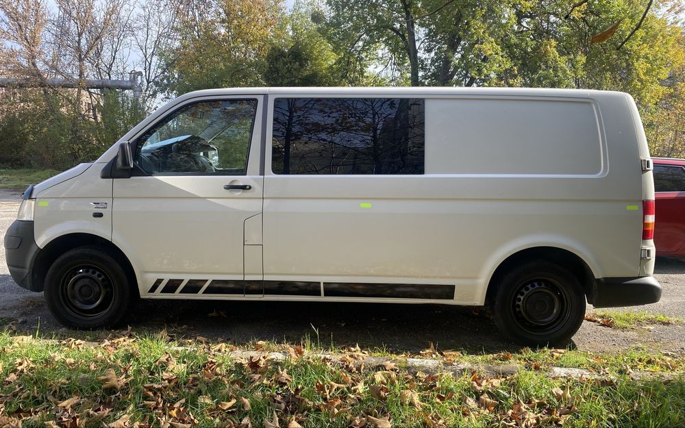 Vw T5 lung, an 2008, euro 4, 2,5TDI, 5 locuri cu AC