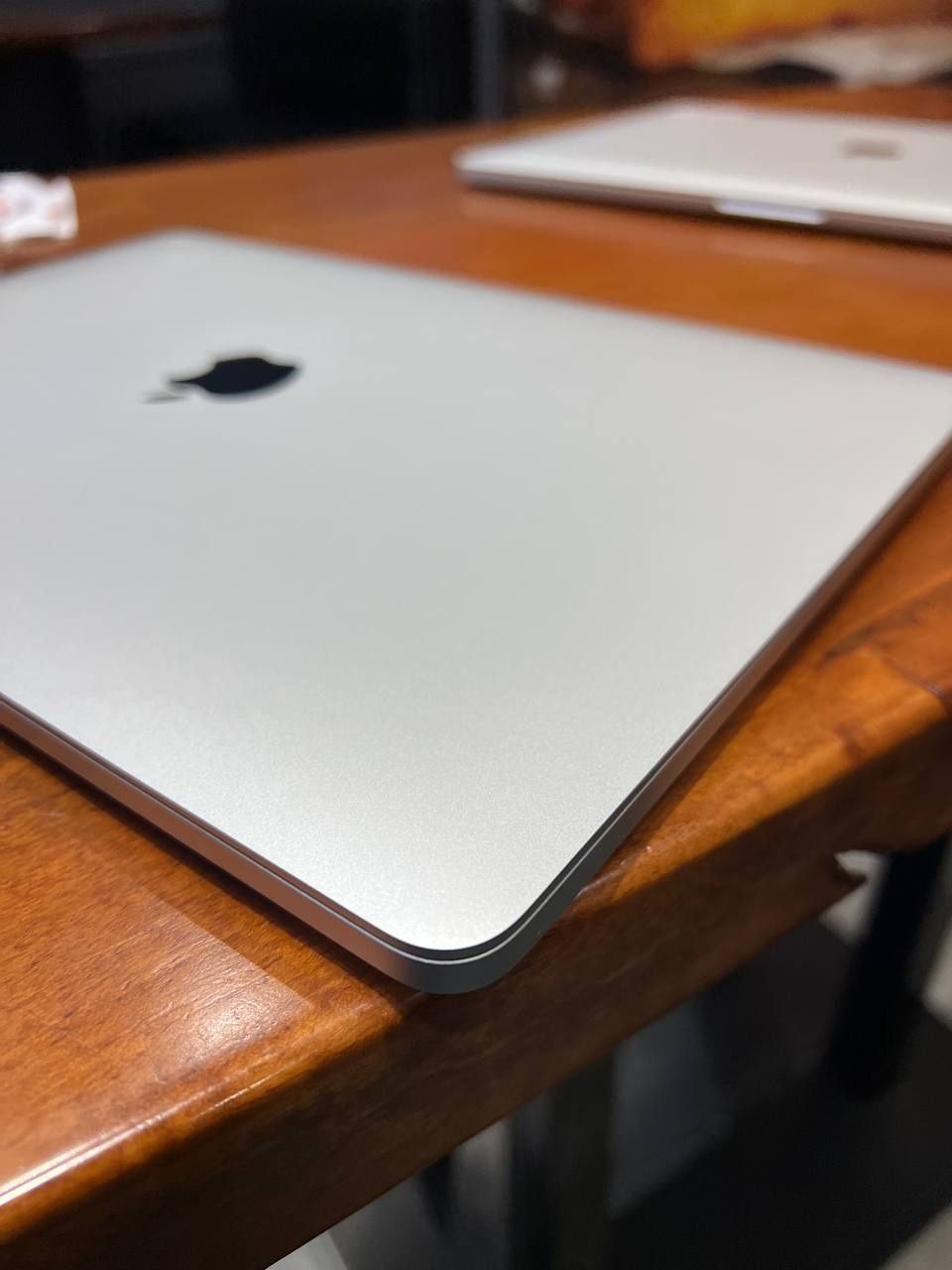 MacBook Pro M1 SKIDKA