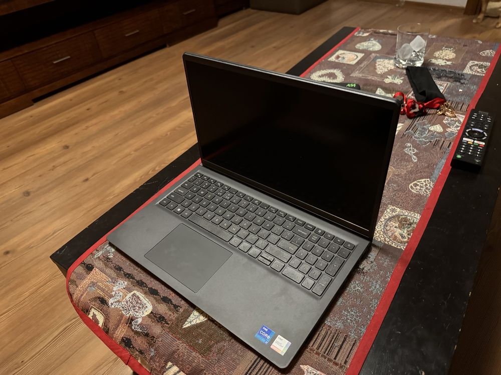 Vand laptop Dell