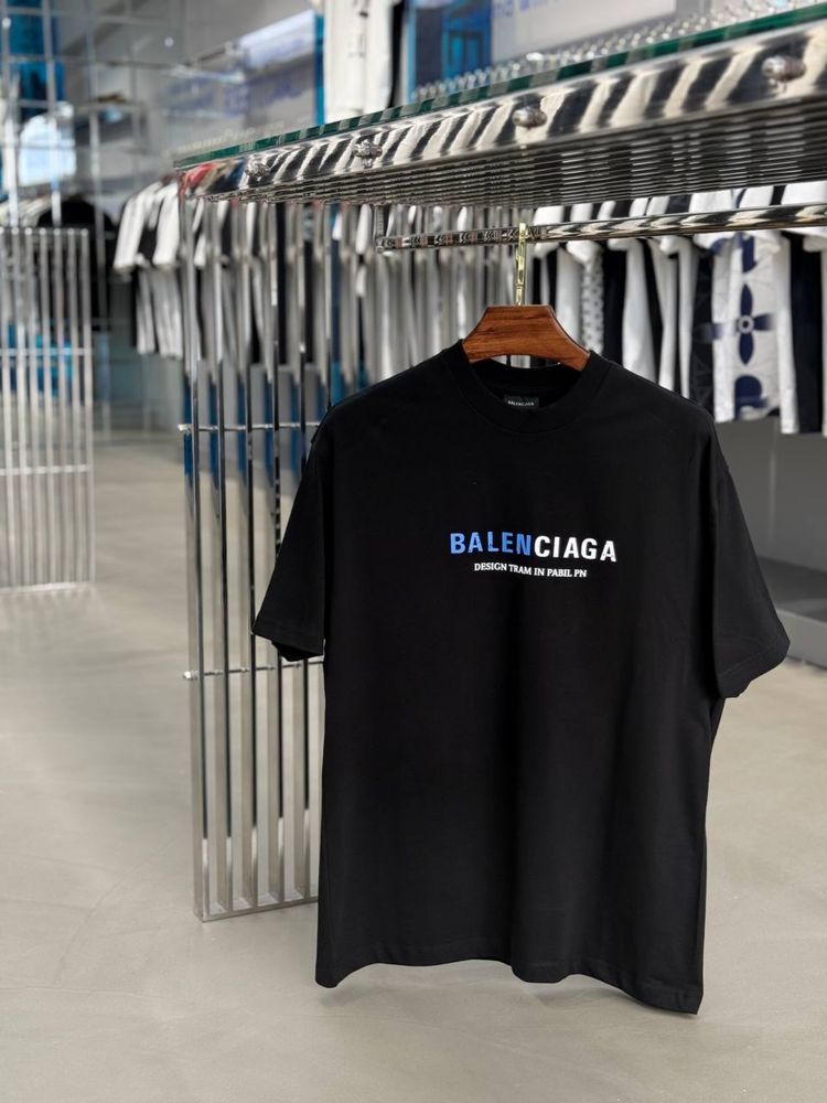 Тениски Balenciaga / Black Island / Chrome Hearts