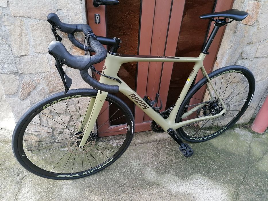 Шосеен RADON Carbon, 2*11 Shimano 105, Хидравлични спирачки