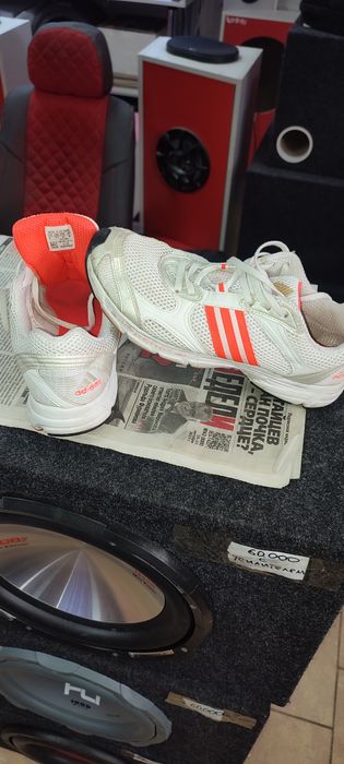 Кроссовки adidas. Оригинал б/у