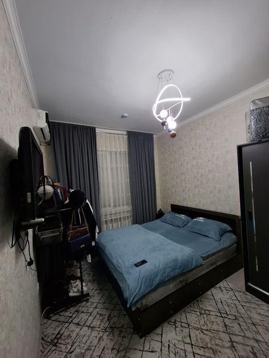 Янги дархон 1 квартира сотилади