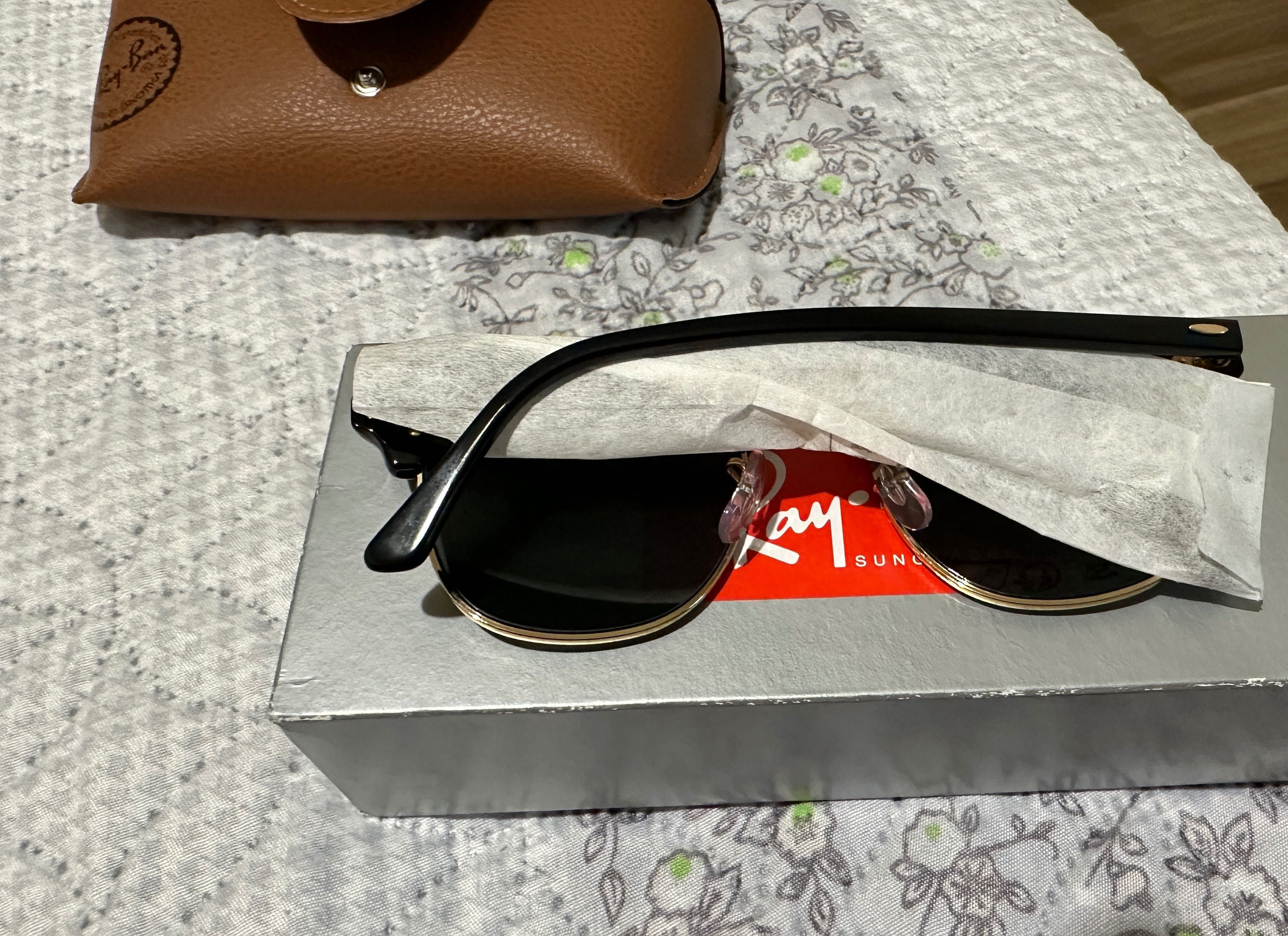 Унисекс очила Ray-Ban ClubMaster Balck/Gold със зелени стъкла (НОВИ)