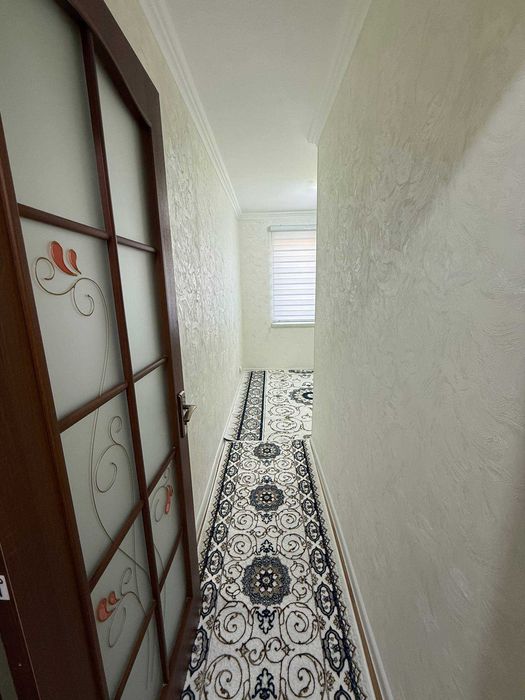 Продаётся люкс 2х комнатная квартира на 2-этаже Адрес Вокзал за Саодат