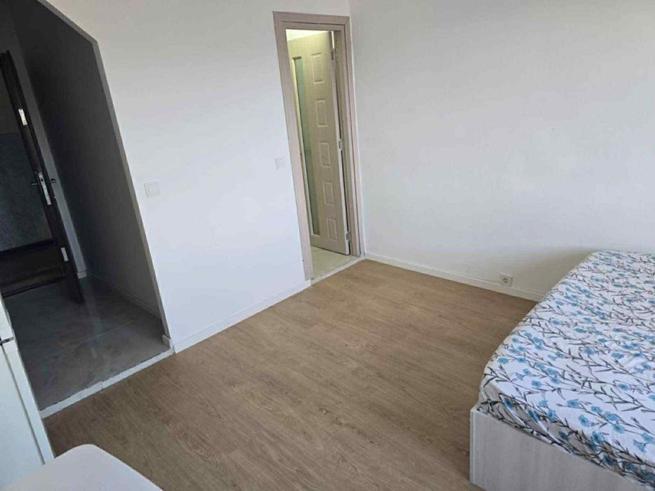 Vand camera cămin zona irb