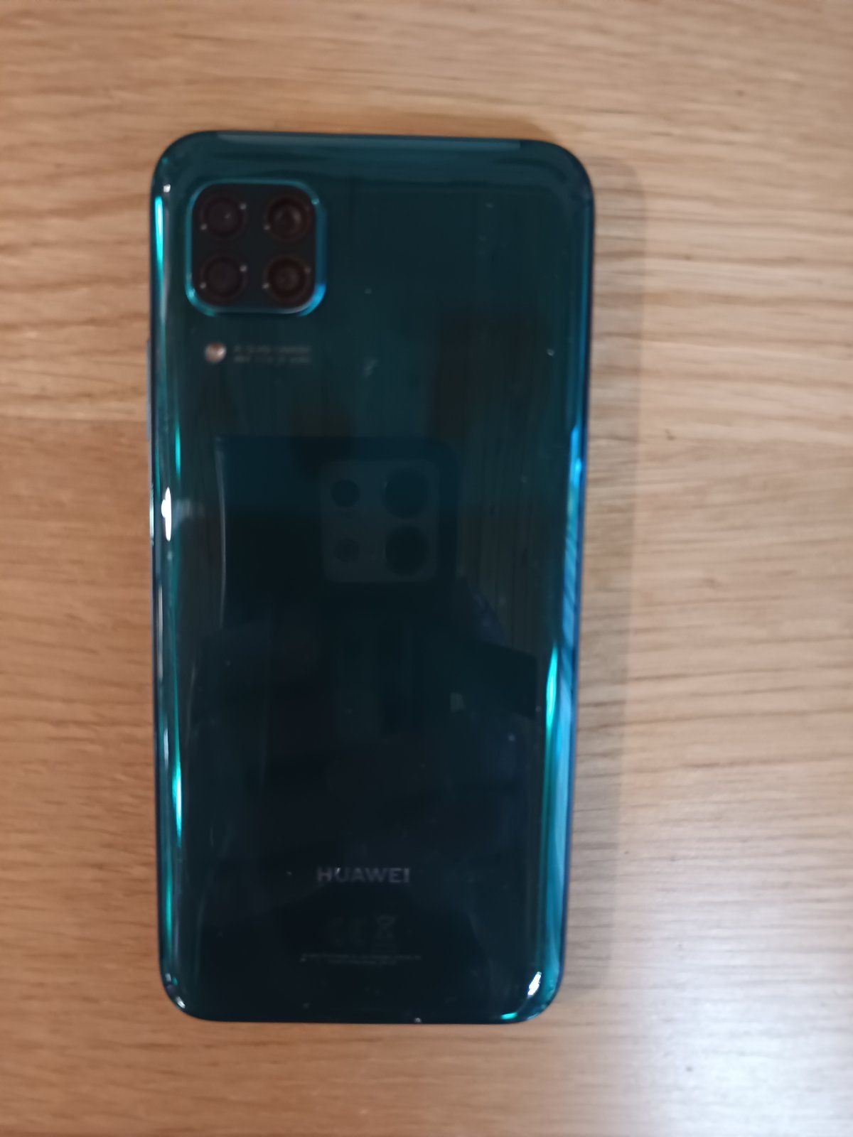 Huawei P40 lite i Samsung A13