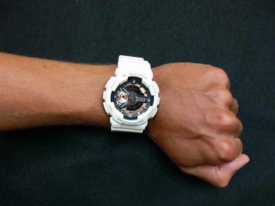 Ceas Sport CASIO G-SHOCK GA-110 WHITE&GOLD-ALB Lucios Nou !! 2025 !!