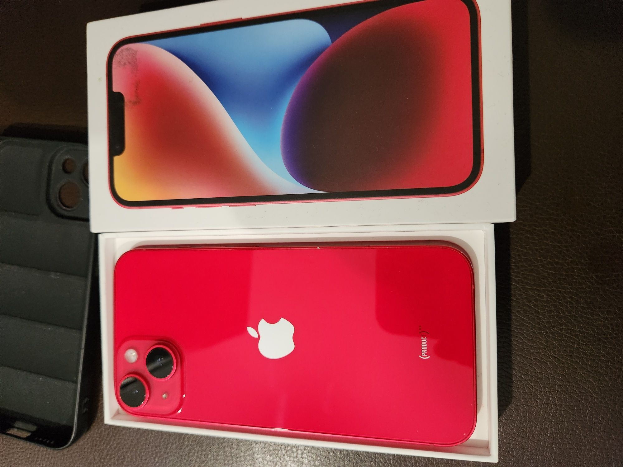 IPhone 14 85% батерия