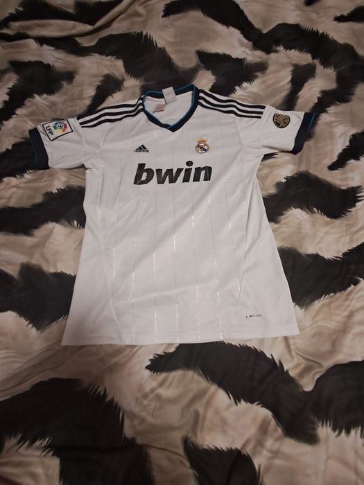 Tricou real madrid,özil,sezon 2012-2013