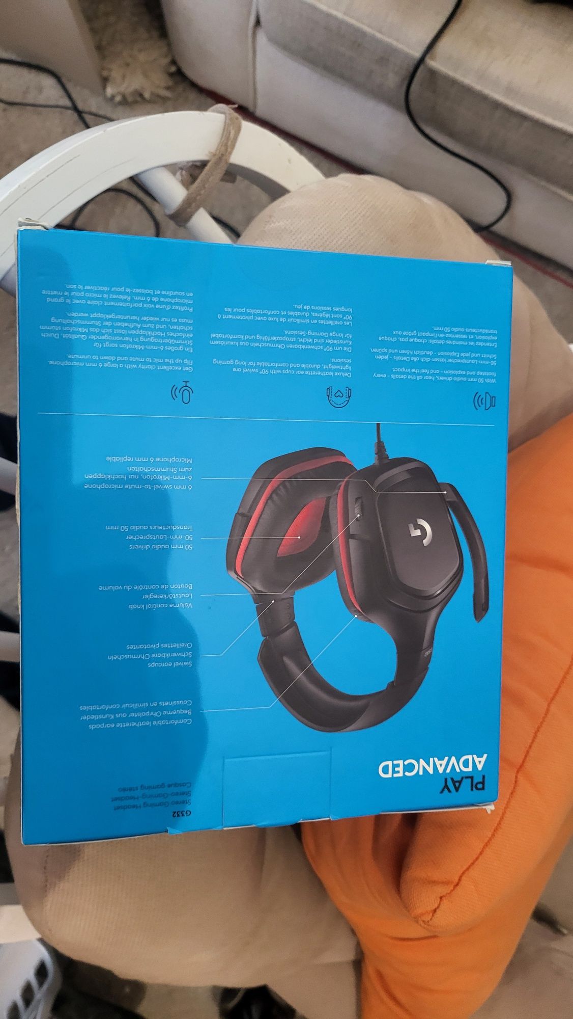 Чисто нови Запечатани Геймърски слушалки Logitech g332