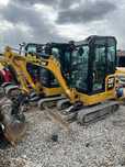 Închiriez excavator/basculă